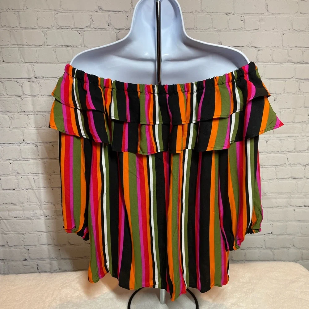 Riley & Rae - Picture 2 of 5